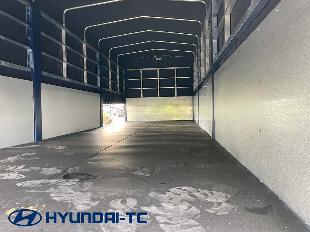 Xe tải IZ350 SL 3.5 tấn thùng mui bạt dài 6m2 Đô Thành